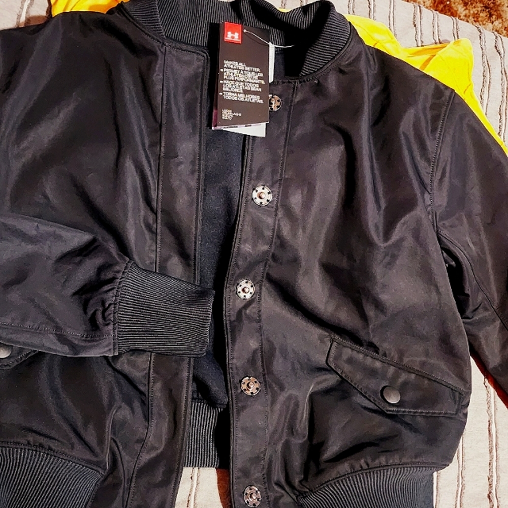 Under Armour Women's Urban Bomber Jacket